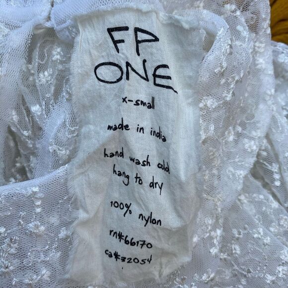 Free People One Lace Dress‎ - Picture 5 of 7